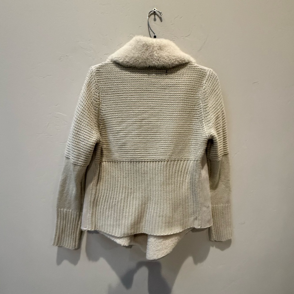 Chelsea and Theodore Cream/Beige Size Medium Jacket - Picture 3 of 7